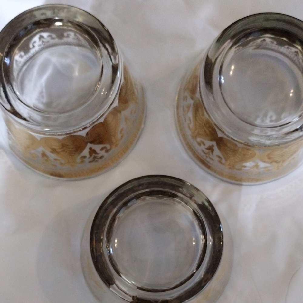 Set Of 3 MCM Fire King Gold Flecked and Clear Bar Glasses/Dessert Cups - Picture 6 of 6